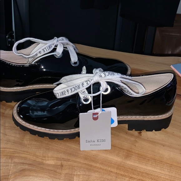 Zara Other - Zara Kids girl shoes size 4